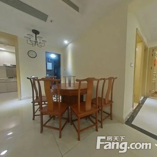 保利天悦 3室2卫2厅 133平豪华装修