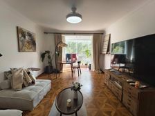 近地铁口50 ,正中央,精装修,拎包入住