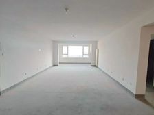 西江华府 次新小区 临地铁 居住密度低 交通便捷 中间好楼层