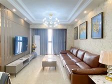 业主急售!拧包入住(价格可谈)丶精装三房丶楼下轻轨站5号线