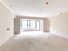 万科翡翠长安 4室2厅 185平