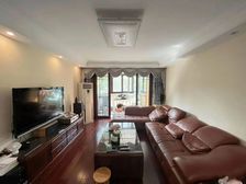 笋盘新上 龙阳花苑 小高层 一梯两户 南北通两房 精装修