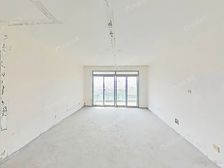 店长老业主委托!电梯大三房!一梯两户。