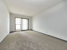 新上!星河国际 87.22平2居 南向毛坯 100W亏本降价