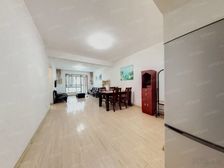 张江南、近地铁、电梯中区、带大露台、满五少税、急售