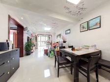 房满五V1税费少,电梯大两房,配套成熟,交通方便