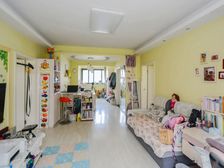 张江南一梯一户住的舒服满五、一税费少看房方便。