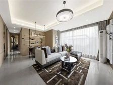 (首付8万买3房)龙洲湾商圈,小高层共17楼,轻轨站200米