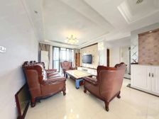 地铁16号线旁商品房小区南北户型高楼层