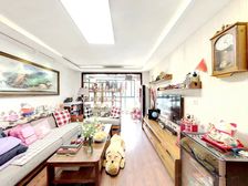 精装修南北通两房,满五W壹,小区坏境好近地铁