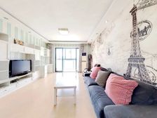 精装修,南北通,楼层适中,视野开阔