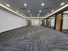 珠江新城45一方 富力盈力大厦出租配整套办公家私