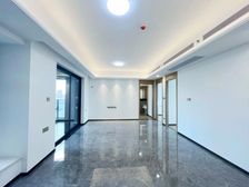 年底笋盘急售,东建明德城,朝安地铁 带车位拎包入住,价格可议