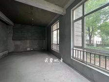 近16号线 碧盈苑双拼 中间位置 大户型价格实惠