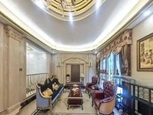 龙岗大道旁,牧云溪谷别墅,带200平的花园,拎包入住!