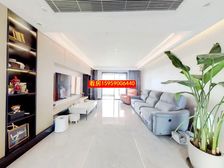 融侨国际公馆 370万 4室2厅2卫 精装修,价格真实机会难