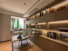 110多万 八种旁 板式现房洋房