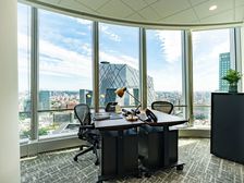 头部楼宇遇到头部产品,助你成为头部企业,国贸三期云端之上