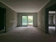 南滨路 铂悦澜庭四房275万