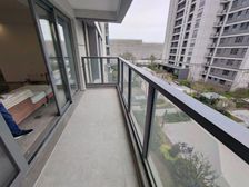 滴水湖大平层 精装修 商品房 电梯房 次新房 房东急置换
