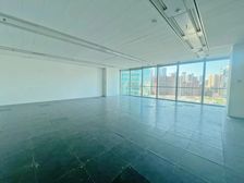 小而精办公室丨华贸中心丨可定制装修满足6-10人丨私募基金