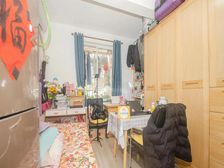 小区Z实惠一套,诚心卖,适合老年人居住!