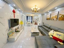 房东婚房出售!诚心卖送个车位,30来 成本装修