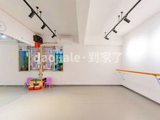 华城国际 1室1厅1卫 普通装修 129万元