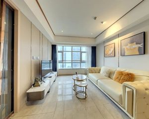西部国际金融中心 2室1厅 西北