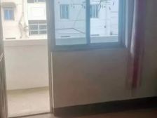 本地中介新推出风伟新村公园旁一梯两户双南全明的两室一厅!
