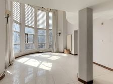 一栋洋房 7室2厅 261.1平