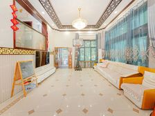 联排边户别墅,临河带花园,业主诚意出售,随时看房