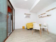 精致空关两房,边套低总价,楼层好,目前在小区两房中首推这套!