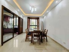 2号线地铁口高端楼盘!房东已买急售!板式南北通看房随时!!!