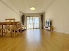 现场实拍,天山河畔省税必看房,全南C位景观,送车位