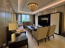 新出高层全新房 一天没住过 还一套带车位卖 看房随时