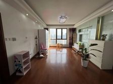 业主打新,飞机户型,车位充足,苏州河景观房,南北通透,有钥匙