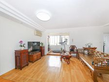 板式三房!内环 小区,全明户型南北通透,近地铁商圈公园