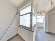 价格可谈,費傭对折,来电即看,河畔南北通透C位景观,送车位