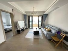 急售!金鹰府二期大四房,送地下产权车位,人车分流一梯一户