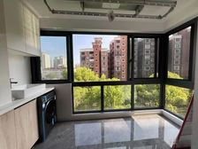 精装全配 带电梯 医疗配套成熟 南北通透 出行方便 临地铁