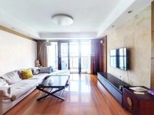 看步行街景观,大三房,南北通,视野开阔,诚意出售