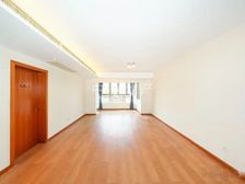 老房东诚售,满意 ,前排视野景观都好,看房子方便。