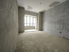 老鲤城 伟润帝景 153平4居 南向毛坯 毛坯任你装