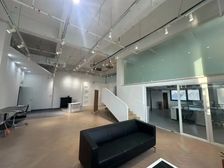 BIG大干围创意园 一线临江 现成服装直播间 赠送二层