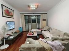 学校只有一墙之隔 看房随时 居家装修诚心出售 价格好谈满五年