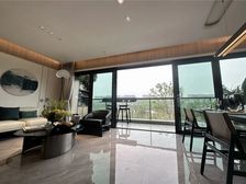 总价150万起!买中央公园头排湖景别墅 旁 轻轨站口!