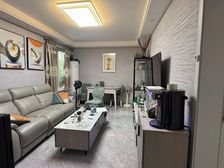 绣苑 精装三房 可直接拎包入住 房东置换 诚心出售 看房预约