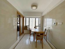 业主急售保利西雅图南向三房!高层可小刀!税费低过五年