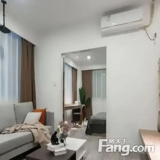 押一付一!口!加州阳光精装一室一厅 光谷广场,泛悦城
